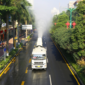 松岗市政抑尘作业